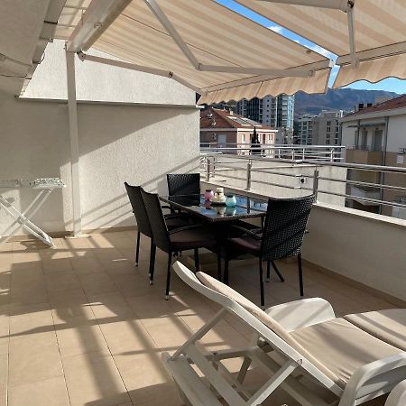 Apartman Natalia Μπούντβα Εξωτερικό φωτογραφία